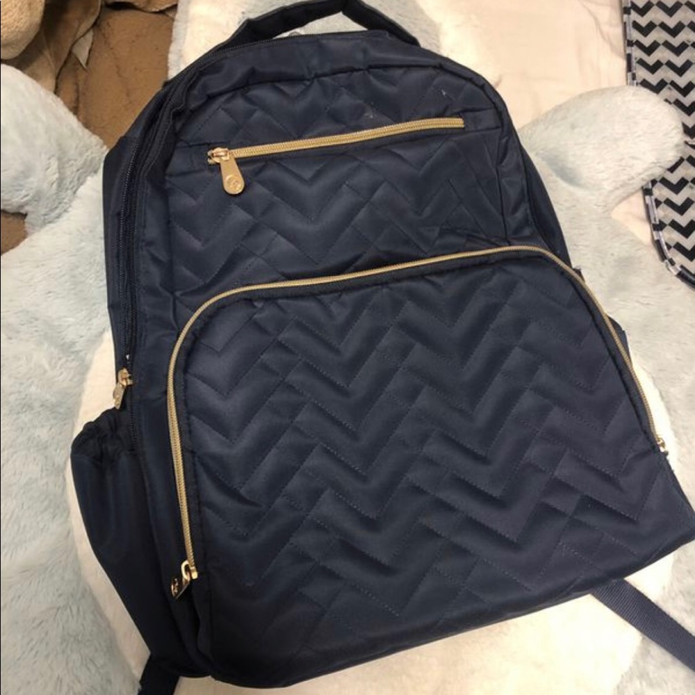 Baby go bag with baby elephant 🐘 pad